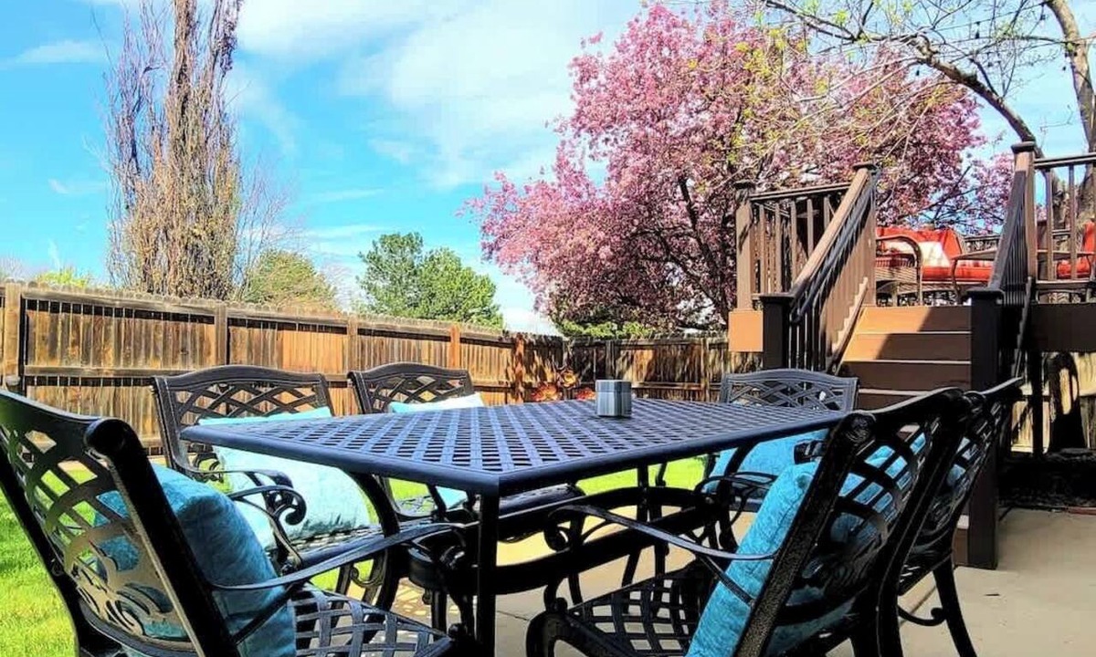 Northglenn House | $0Fees; Near Park, Dining; Easy Access to Downtown