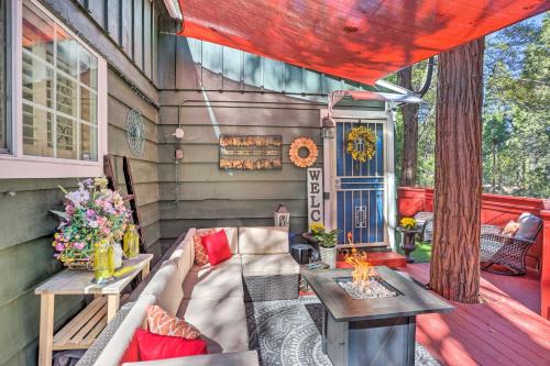 Crestline House | 1 Mi to Lake Gregory: Boho Crestline Cabin