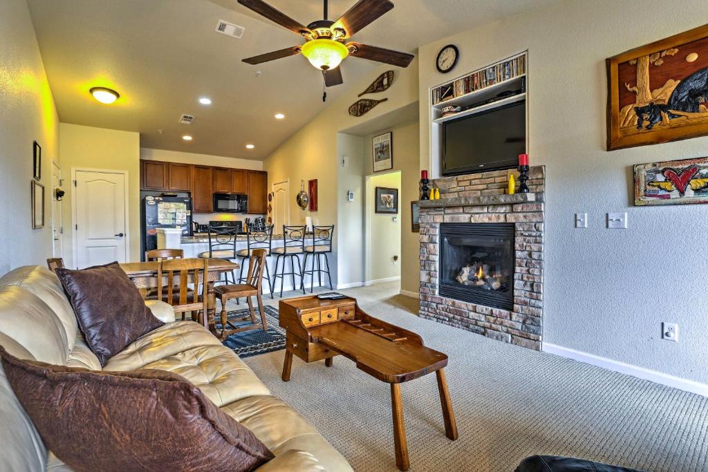 Silvercreek House | 18 Mi to Winter Park: Granby Condo w/Covered Deck