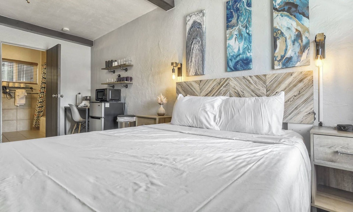 West Colorado Springs Apartment | 1BD Near Manitou Springs! Dogs Welcome!