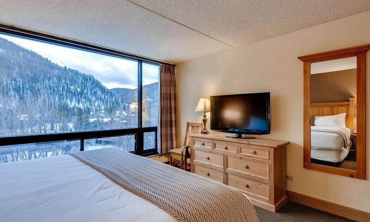 Keystone Cabin | 1BR Lodge Loft w/Balcony | Spa, Pool & Hot Tub