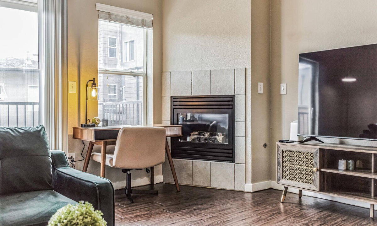 North Broadway - Holiday Apartment | 2 Bedroom 2.5 Bathroom Townhouse 202