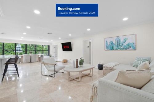 South Corals Villa | 25 min to FIFA - Bright Fort Lauderdale Villa with Private Heated Pool, Modern Décor and Palm-Lined Outdoor Oasis