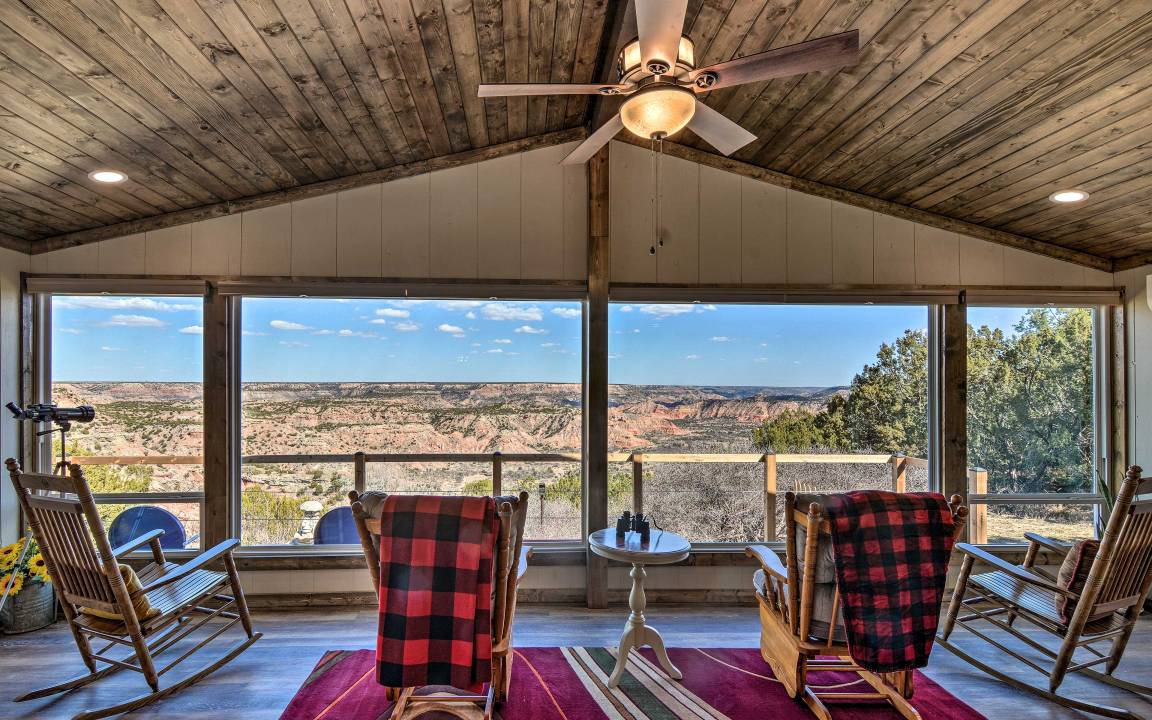 Canyon House | 269 m² House ∙ 4 bedrooms ∙ 9 guests