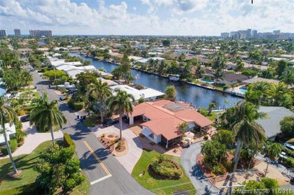Lake Estates House | 2700 Palms Lauderdale