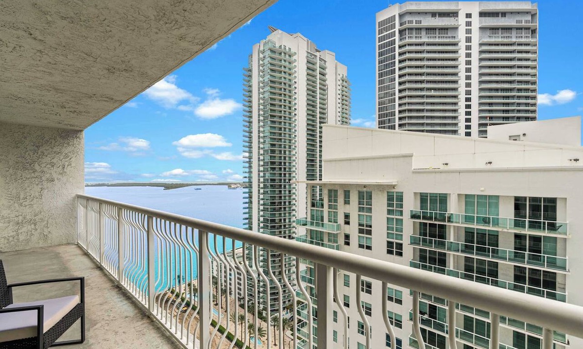 Brickell Condo | 2BR Brickell Free Parking World Cup Ready