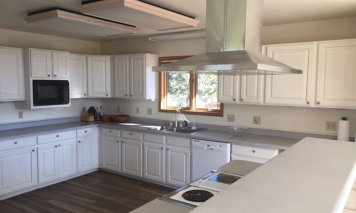 Loghill Village House | 3 bed, 3 bath house in Divide Ranch Golf Course Community with Sneffels Views