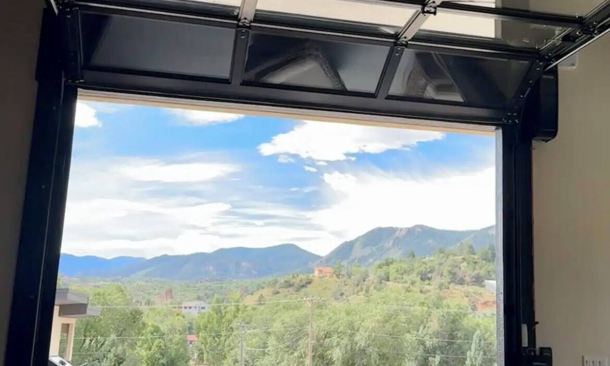 West Colorado Springs House | 3 Bedroom Townhome in Wonderful Colorado Springs, Colorado