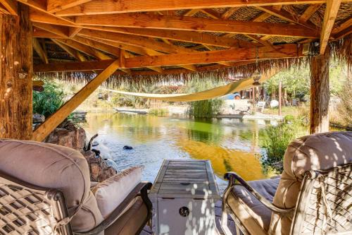 Pahrump House | 3 Mi to Dtwn Pahrump: Romantic Desert Oasis
