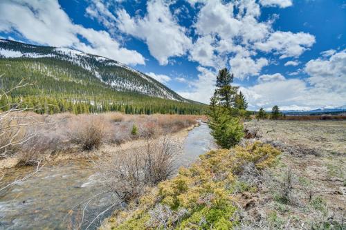 Leadville House | 4 Mi to Dtwn: Leadville Retreat w/Hot Tub!