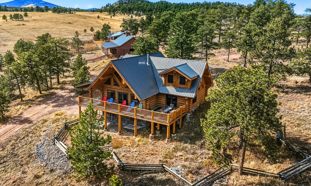 Florissant Cabin | 45-Acre Florissant Ranch Cabin & Stable