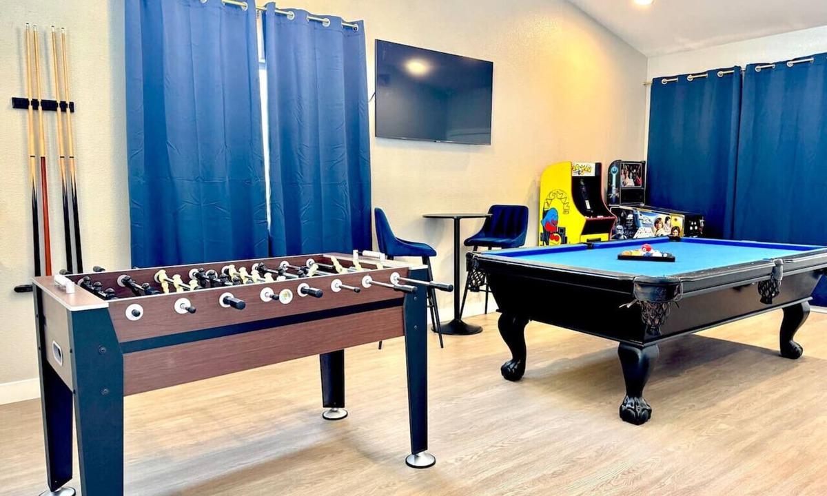 North Las Vegas House | 4BR Modern Pool and Billiard