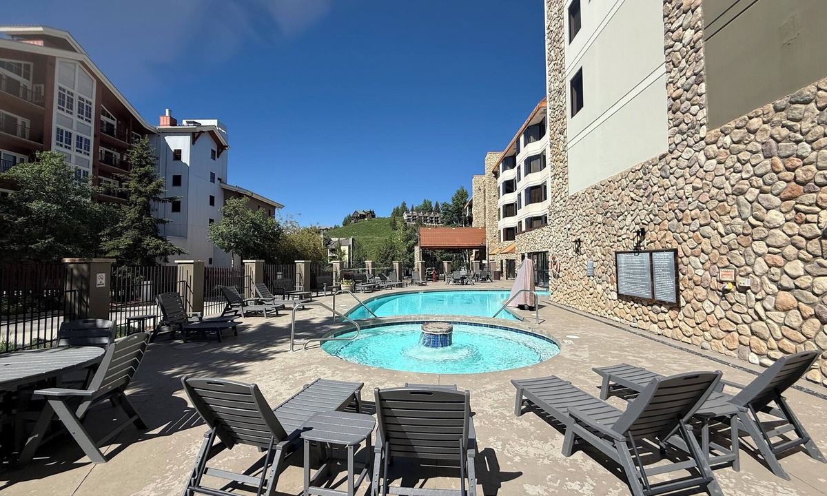 Mount Crested Butte Condo | 515 Slopeside Condo in Mt. Crested Butte