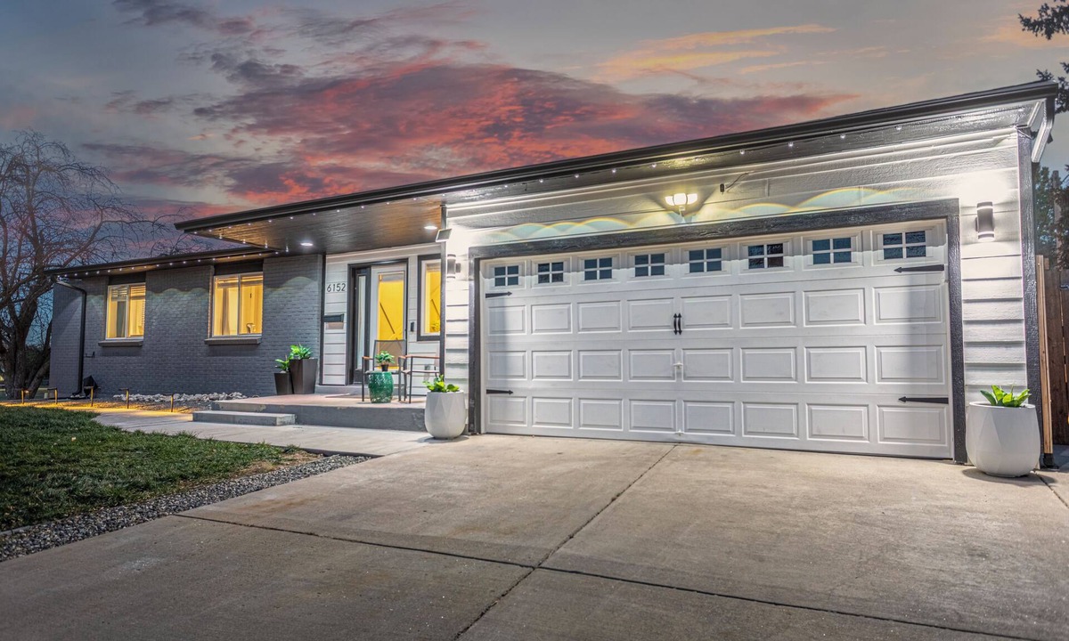 Allendale Area House | 5BR Spacious Home w Movie Theater, Games & Yard - Near Denver & Red Rocks