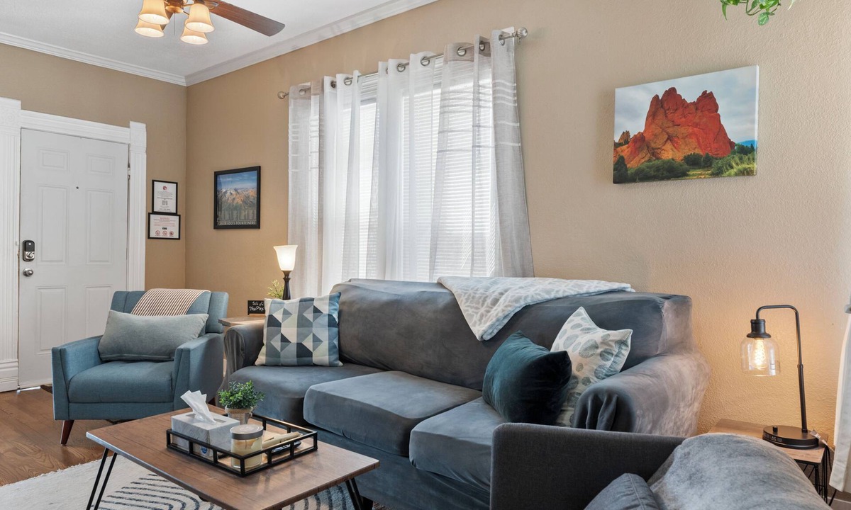 Colorado Springs House | 7-6 now available! 3 bedroom Downtown with Firepits and backyard