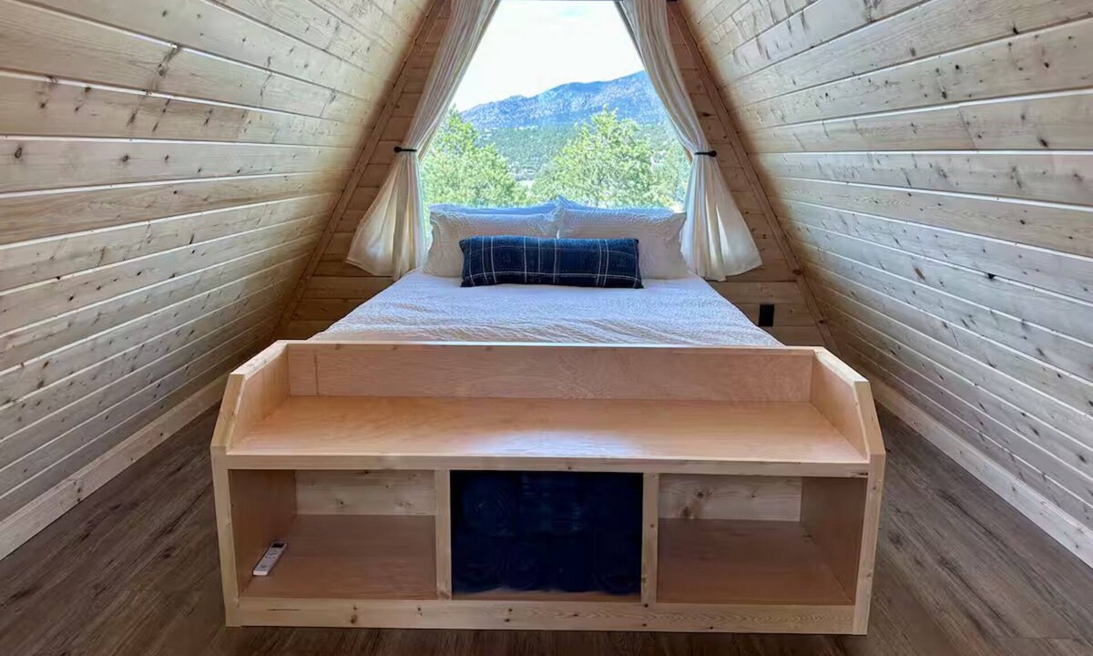 Canon City House | A-frame Glamping @ Royal Gorge