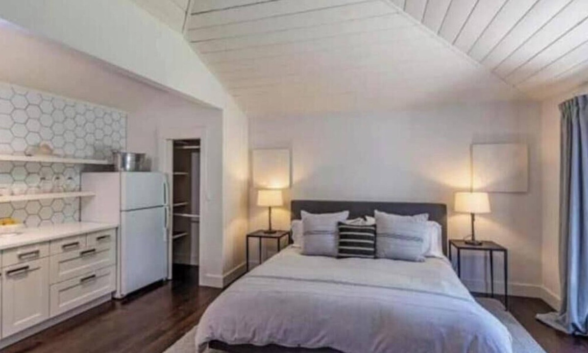 Old Palo Alto Cottage | A quiet studio, Ideal for scholars, remote professionals, and long-stay guests