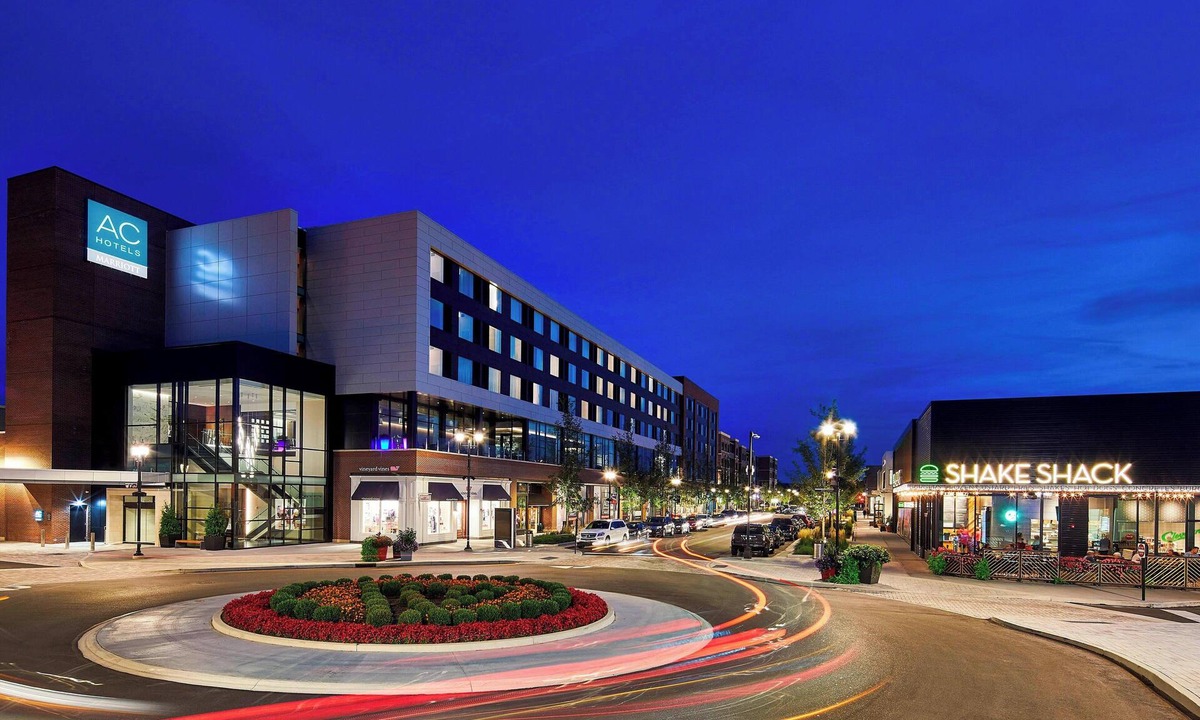 Orange Hotel | AC Hotel by Marriott Cleveland Beachwood