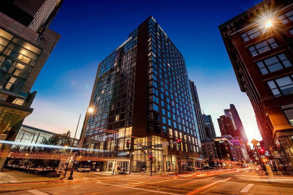 Downtown Denver Hotel | AC Hotel by Marriott Denver Downtown