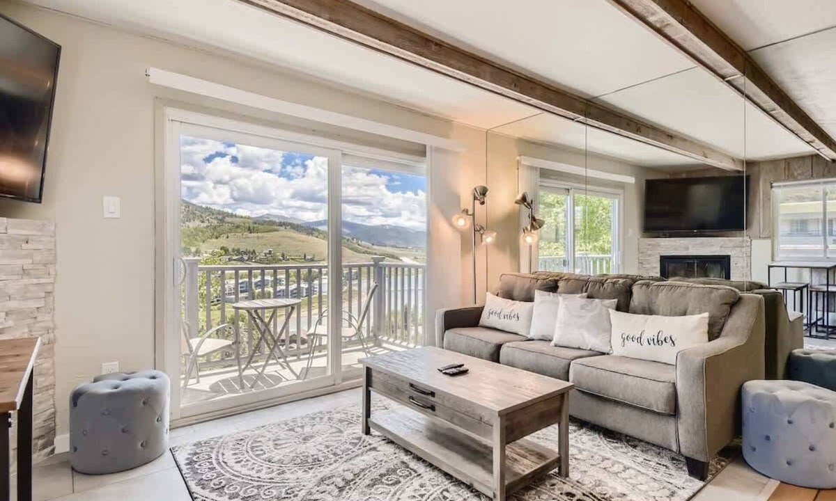 Dillon Condo | Amazing Lake and Mountain Views!