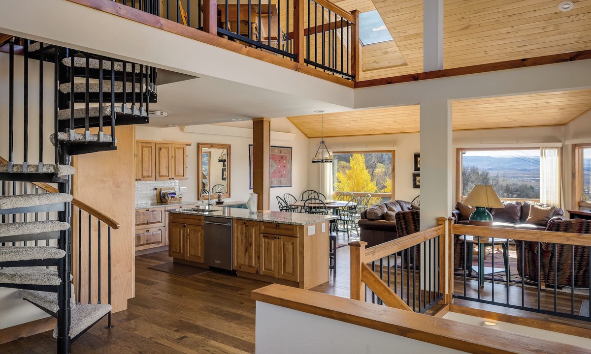 Steamboat Springs House | An Easy 3-Minute Walk to the Slopes!