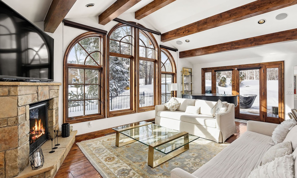 Aspen House | Aspen Paradise! Relax & entertain indoors and outdoors in comfort and serenity.