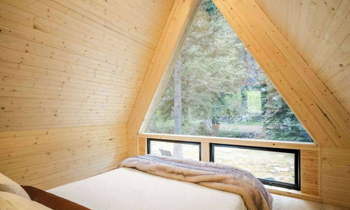 Grant Cabin | Babbling Brookside A-Frame - LostFork Basecamp