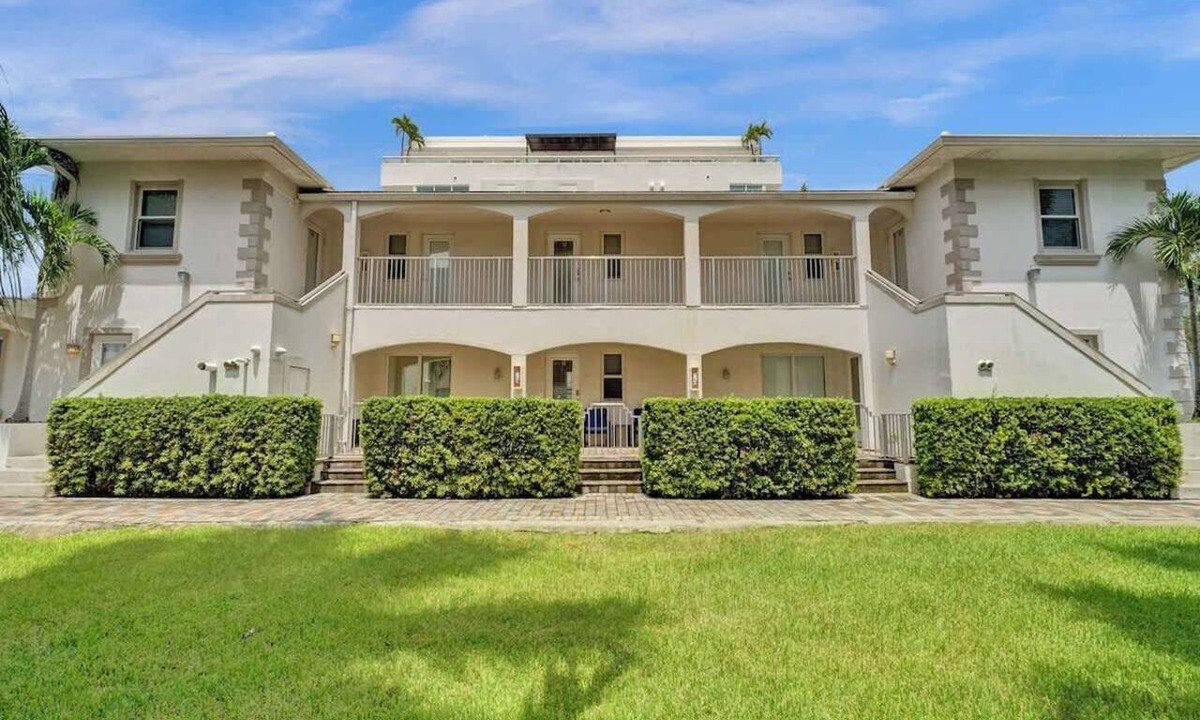 Hendricks and Venice Isles Apartment | Beach Isles 1BR Apartment w/Patio Near Las Olas