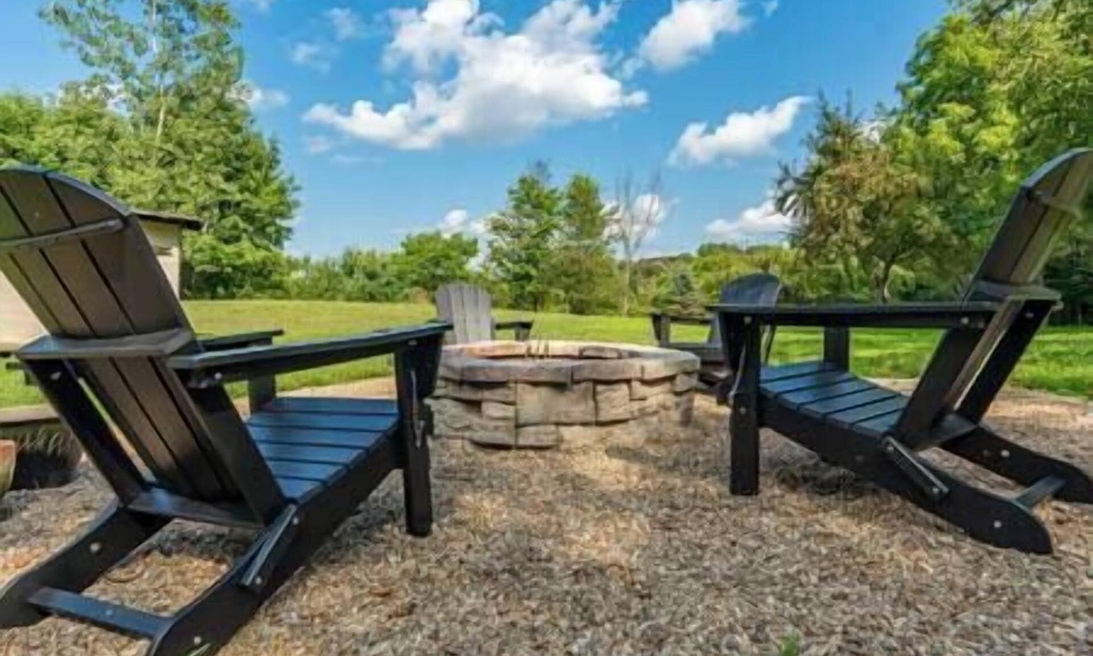 Perrysville House | Beautiful Oasis | Sauna | Mohican Getaway