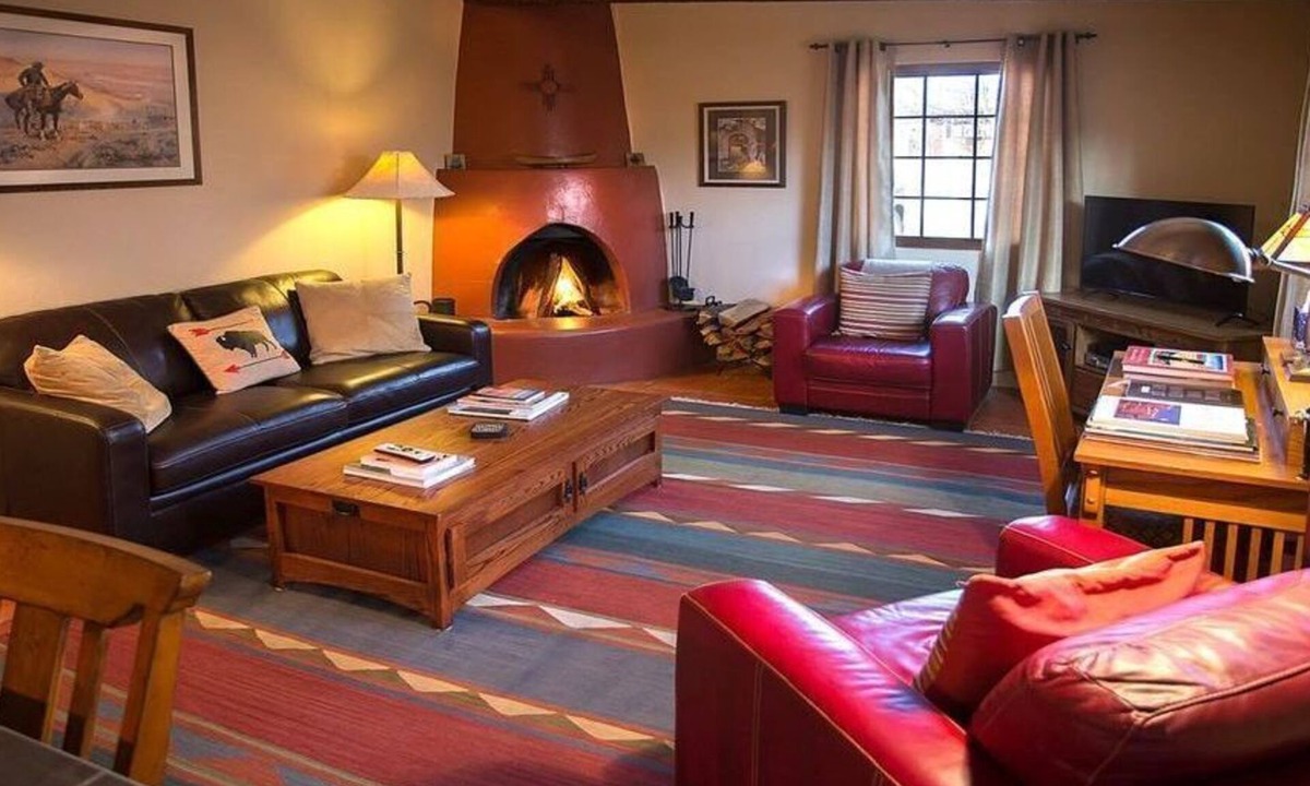 Downtown Santa Fe Condo | Beautiful Santa Fe downtown property walking distance to the Plaza