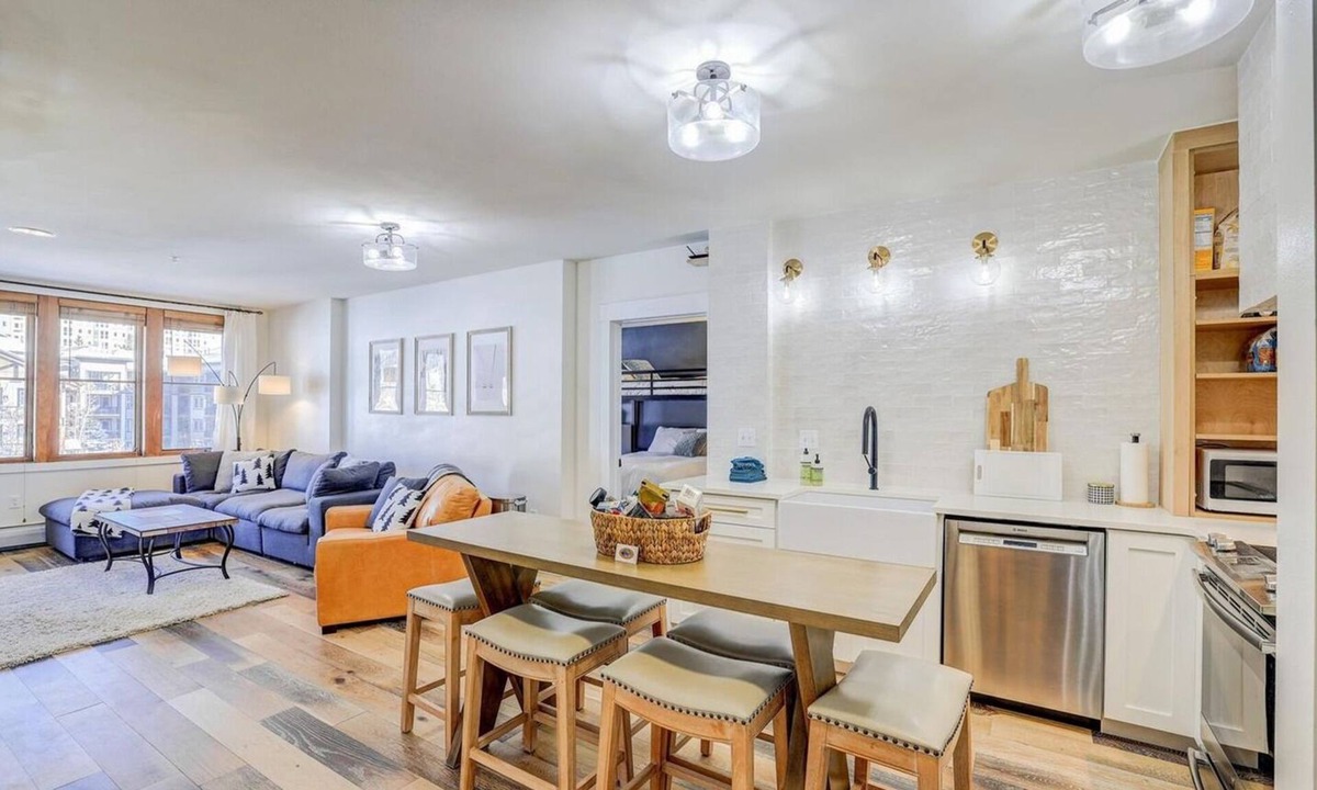 Winter Park Condo | Beautiful Ski In Ski Out 2 bedroom steps to Gondola