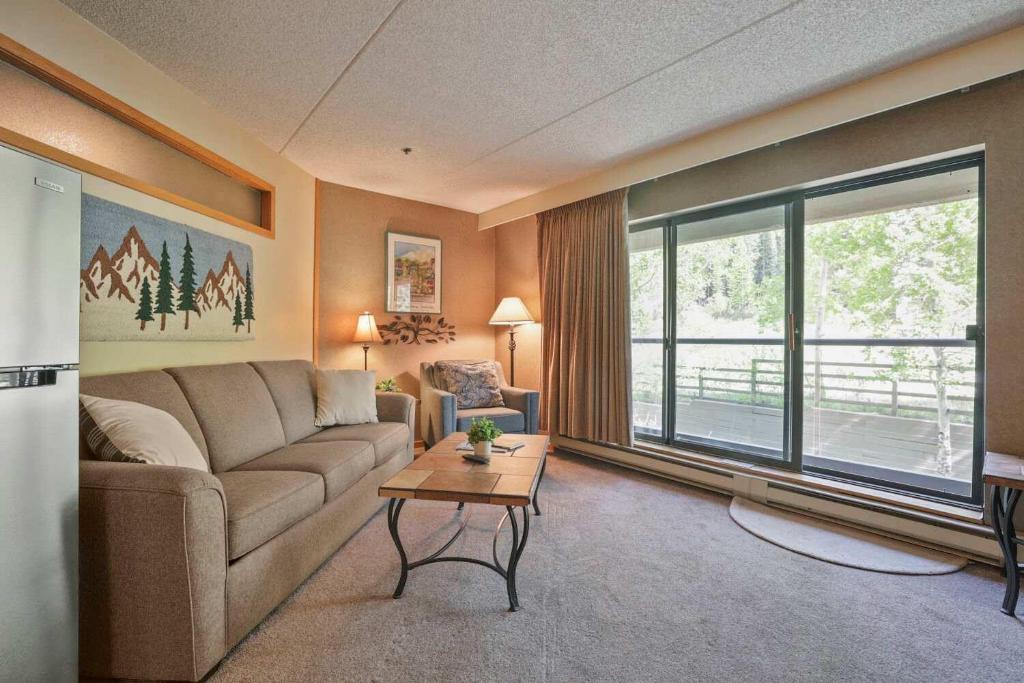 Peak 9 House | Beaver Run Slope View Retreat- Dog Friendly, 9 Hot Tubs