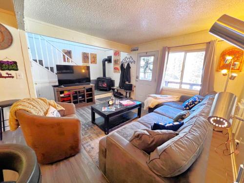 Baldy Mountain House | BH7 - Baldy Mountain Basecamp