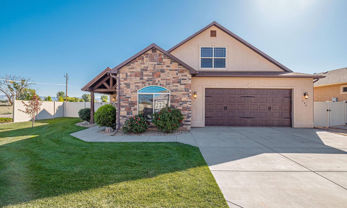 Fruita House | Black Bear II: Dog-Friendly, 2 Primary Suites