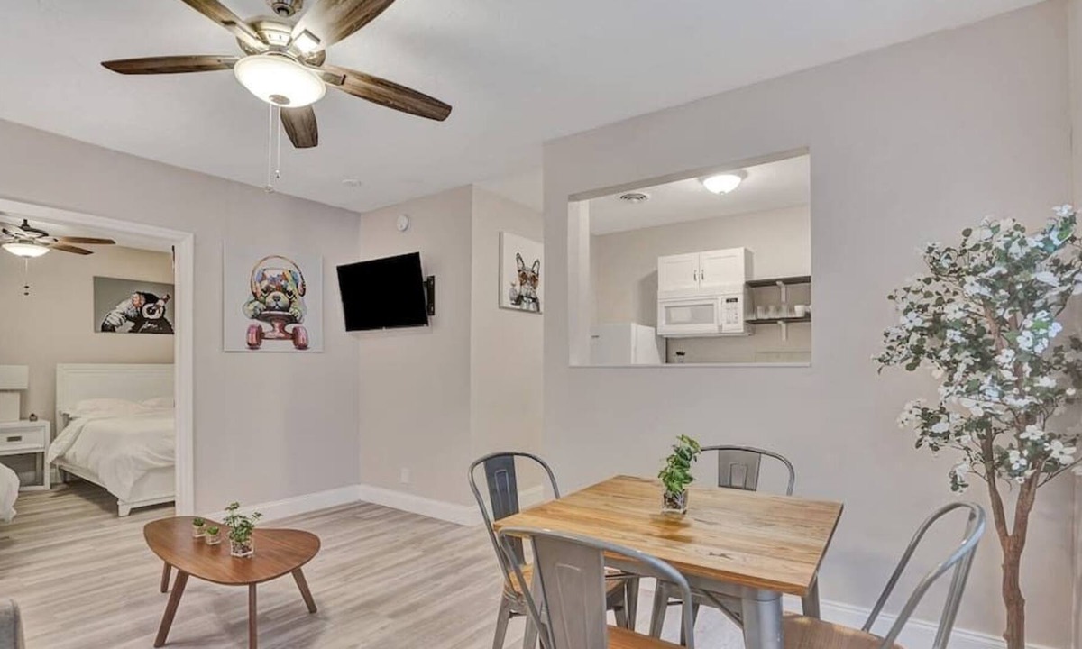 Victoria Park Apartment | ◎Blue Ocean Collection◎Trendy Vic Park 1BR 28|1