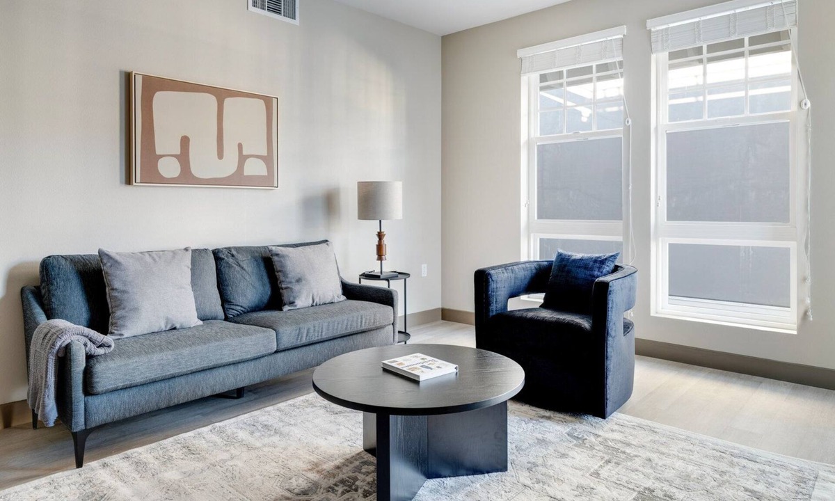 Burlingame Apartment | Blueground | Lyon Hoag, rooftop, nr Bayfront Park