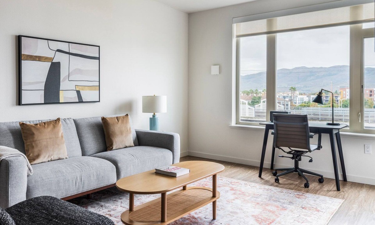 Milpitas Apartment | Blueground | Milpitas, pool, nr Great Mall