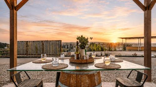 Paso Robles House | Bombay Chardonnay by AvantStay