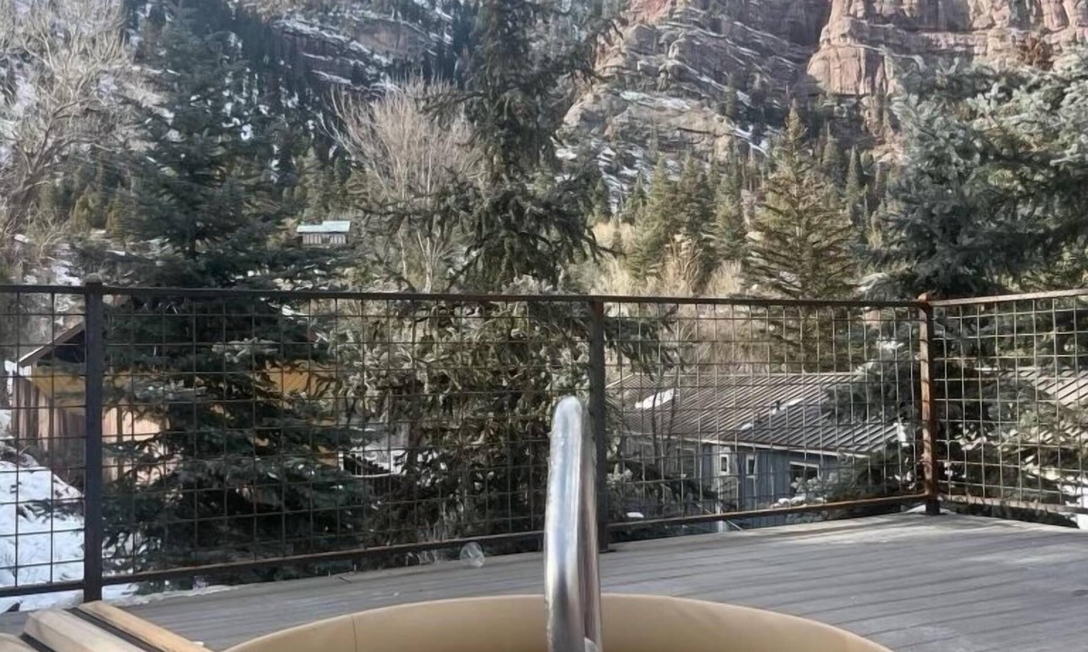 Ouray Hotel | Box Canyon Lodge And Hot Springs