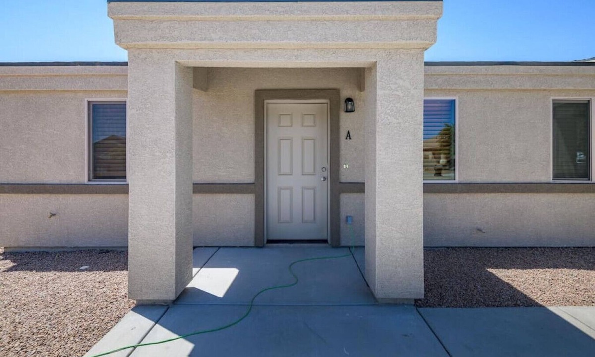 Kingman House | Brand New One Bed One Bath Home-Centrally Located