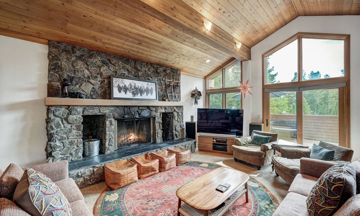 Weisshorn Villa | Breckenridge 52 - Seven Bedroom Villa, Sleeps 16