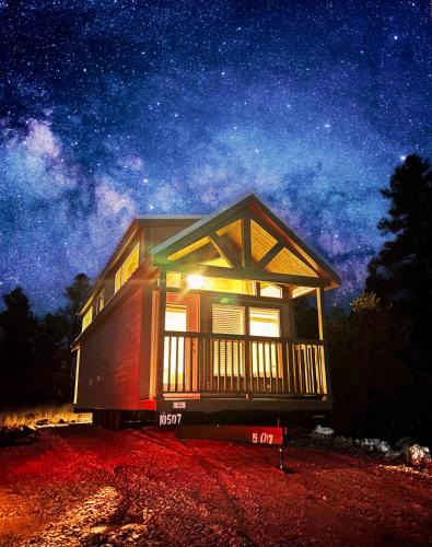 Williams Ski Chalet | Cabins with a Mountain view 5A