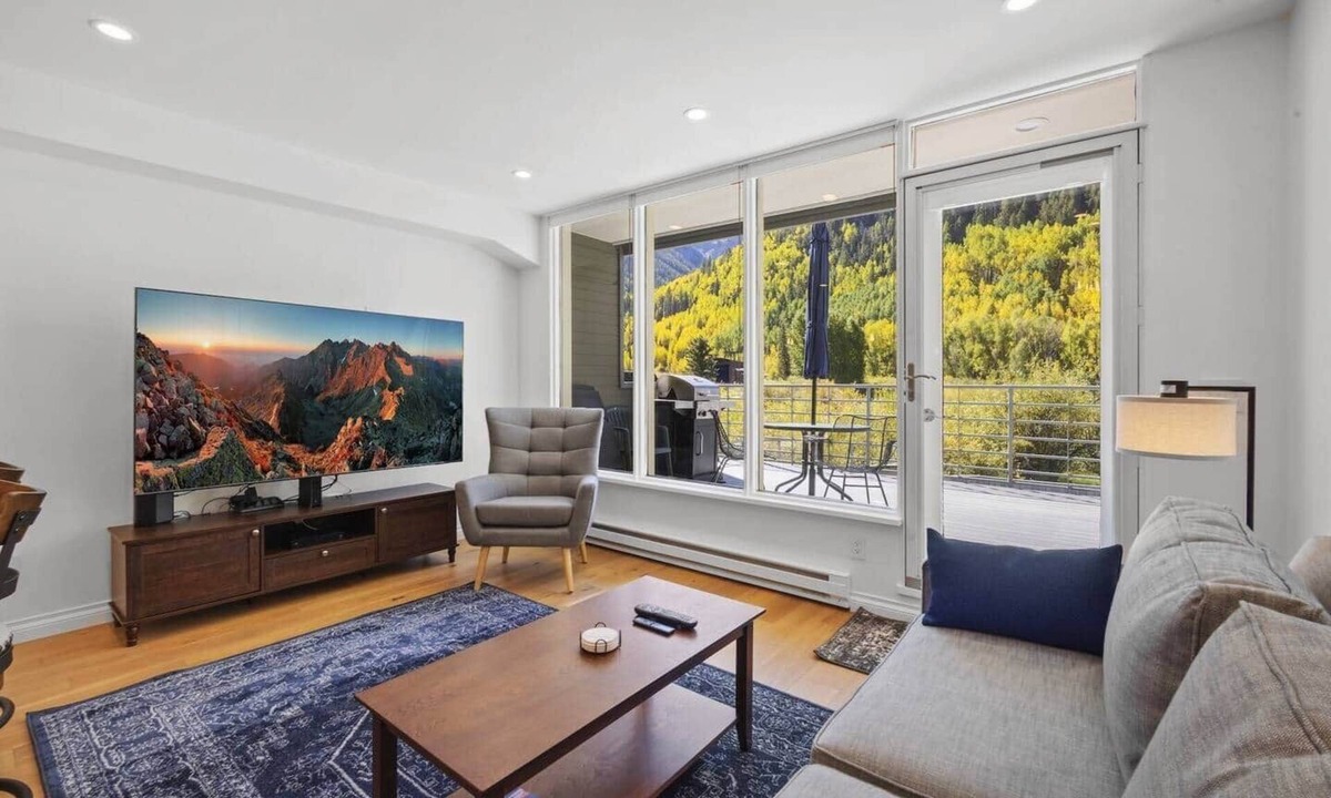 Telluride Apartment | Canyon Vista: Long Term Luxury Stays