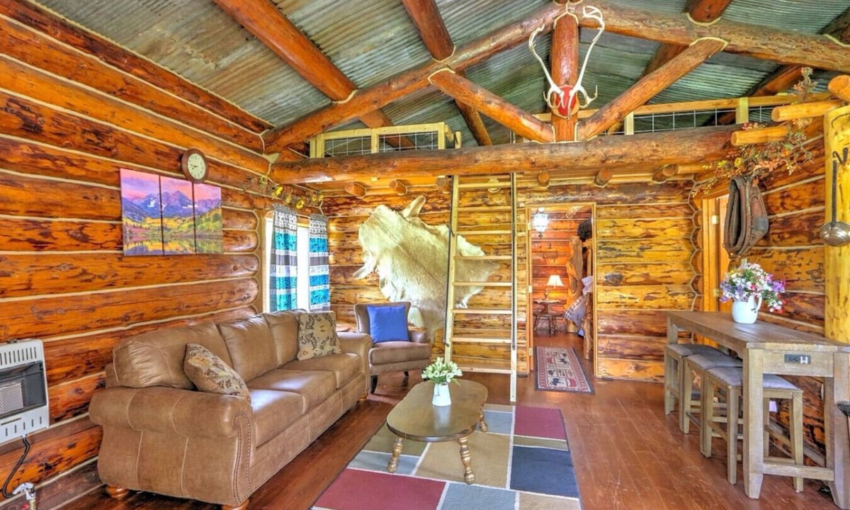 Glenwood Springs Cabin | Caribou Cabin in Glenwood Canyon on Sheep Ranch
