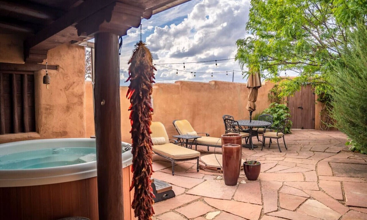 Taos House | Casa Lobo - Wild Relaxation - Private Hot Tub