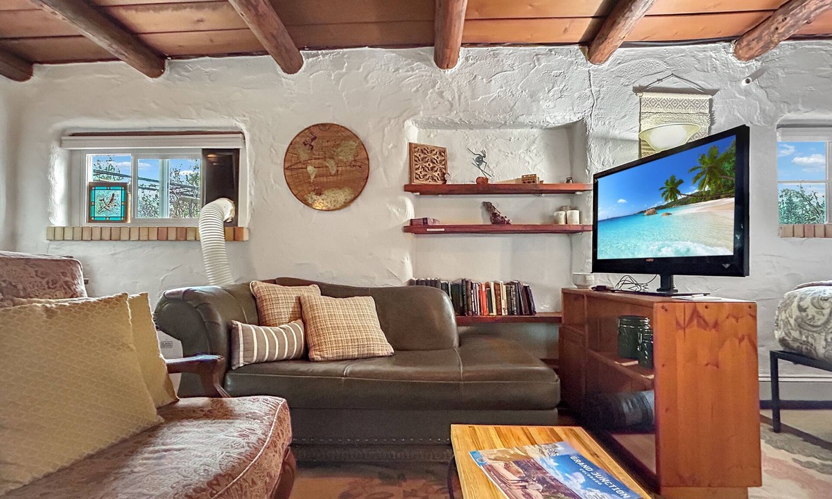 Grand Junction House | Casita Adobe Duplex