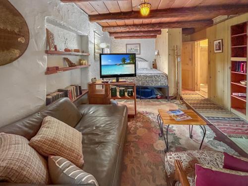 Grand Junction Apartment | Casita Adobe