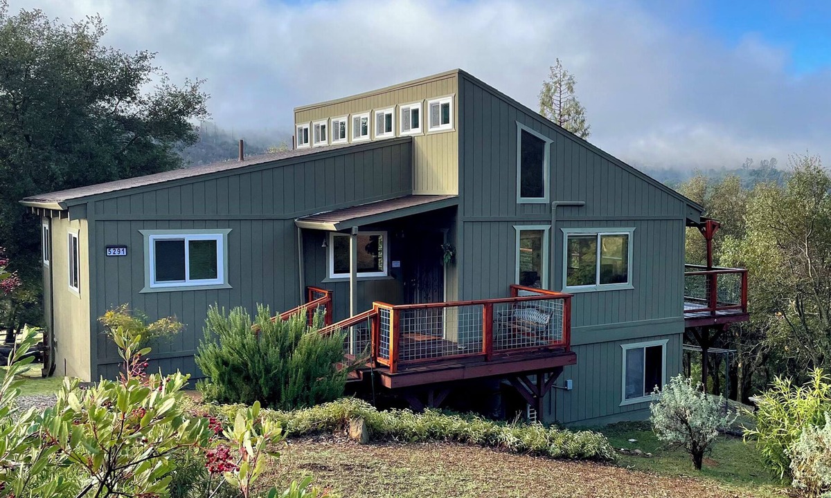 Midpines Cabin | Casita Manzanita Near Yosemite Mountain Views