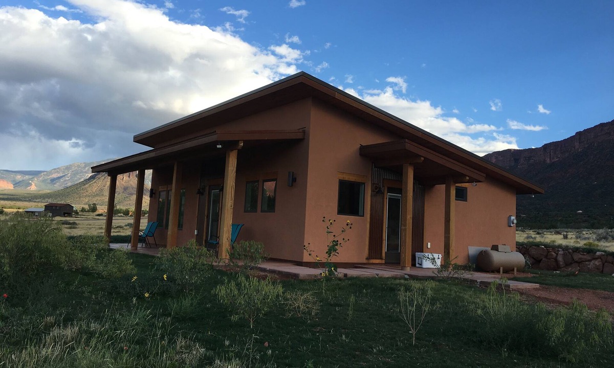 Castle Valley House | Castle Valley Retreat with View of Castle Rock