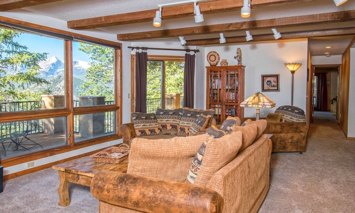 Windcliff Estates House | Cedar Lower Vacation Home at Windcliff